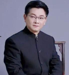 丁良生照片,镜头下的风采瞬间
